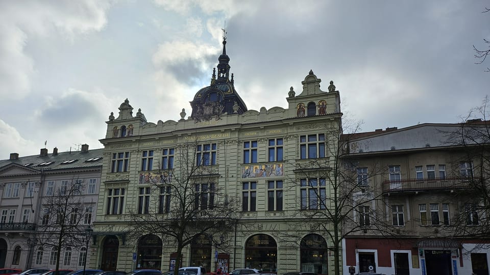 Плзень, громадсько-культурний дім Měšťanská beseda | Фото: Klára Stejskalová, Radio Prague International Плзень, громадсько-культурний дім Měšťanská beseda | Фото: Klára Stejskalová, Radio Prague International