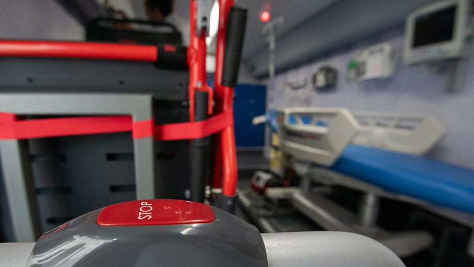 П’ять медичних ліжок компанії Linet пристосовані для потреб і інтенсивної терапії, і одноденної хірургії | Фото: Zuzana Jarolímková, Český rozhlas П’ять медичних ліжок компанії Linet пристосовані для потреб і інтенсивної терапії, і одноденної хірургії | Фото: Zuzana Jarolímková, Český rozhlas