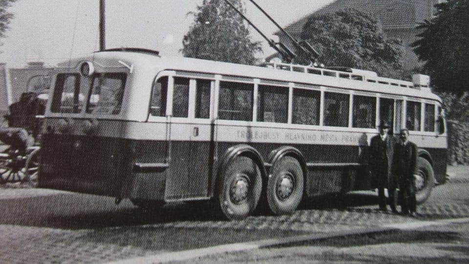 Škoda 2Tr — їх виробили аж п’ять. На фото після переставлення дверей для правобічного руху 1939 року