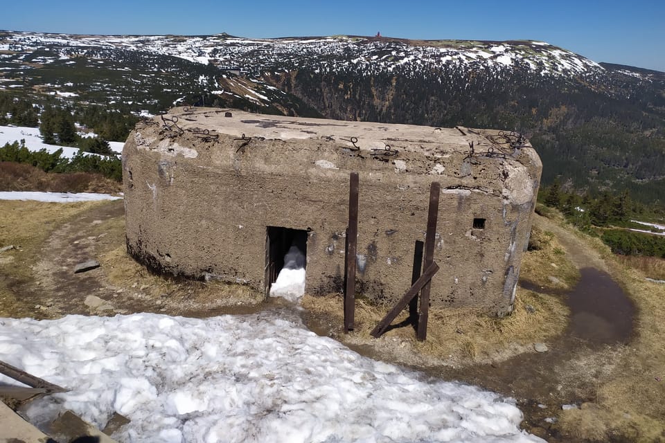 «Ржопік»  (řopík) — оборонна споруда 1930-х років у Крконошах | Фото: Barbora Němcová,  Radio Prague International